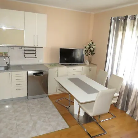 Lejlighed Apartment Central City Makarska